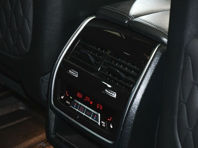 2023 BMW X7 M60i - 23063412 - 63