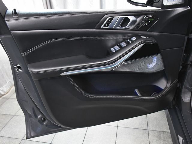 2023 BMW X7 M60i - 23063412 - 8