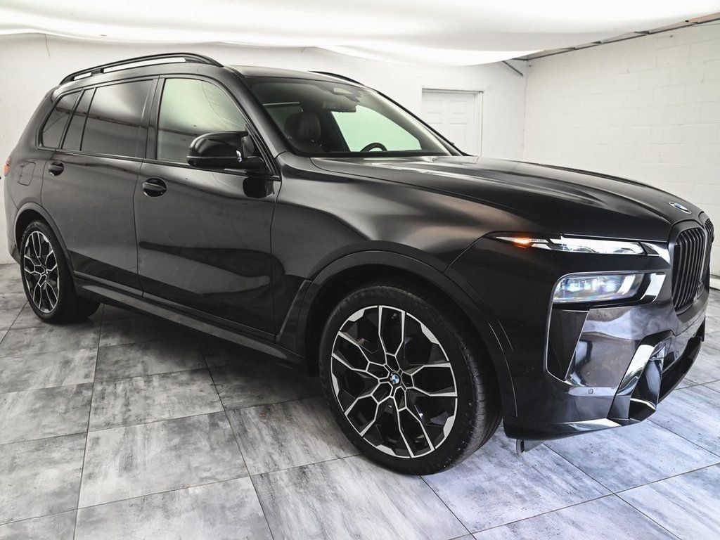2023 Bmw X7 M60i photo 3