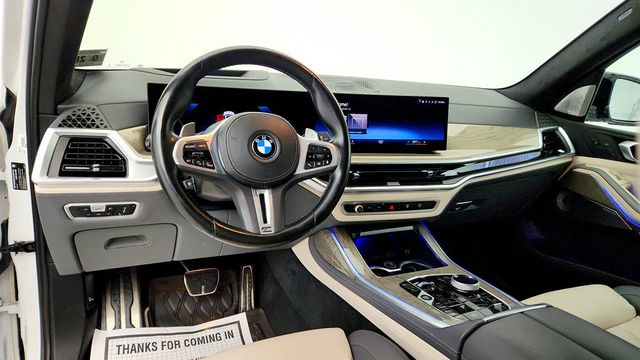 2023 BMW X7 M60i SAV w/ B&W Diamond SS, Full Merino Leather & Executive Pkg - 23035611 - 12