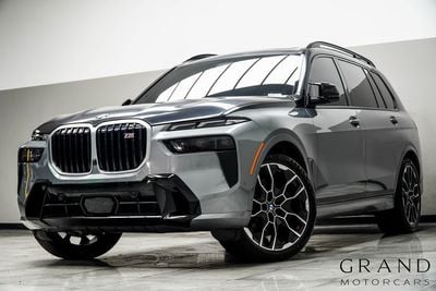 2023 BMW X7