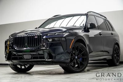 2023 BMW X7