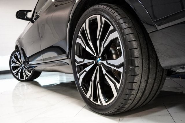 2023 Bmw X7 M60i photo 7