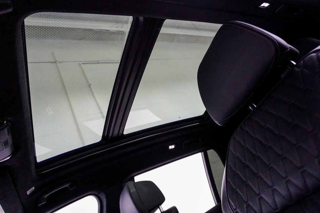 2023 Bmw X7 M60i photo 17