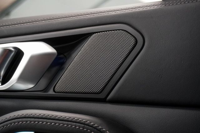 2023 Bmw X7 M60i photo 19