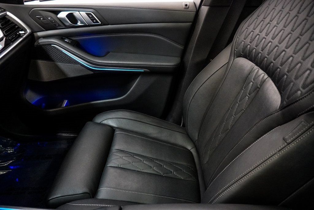 2023 Bmw X7 M60i photo 44