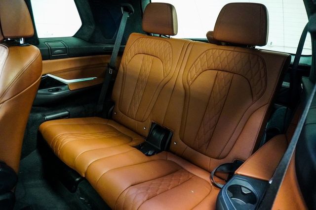 2023 BMW X7 M60i Sports Activity Vehicle - 22925766 - 9