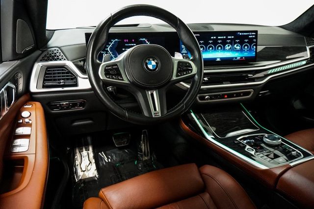 2023 BMW X7 M60i Sports Activity Vehicle - 22925766 - 16