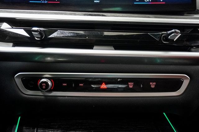 2023 BMW X7 M60i Sports Activity Vehicle - 22925766 - 32