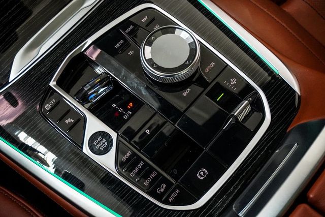 2023 BMW X7 M60i Sports Activity Vehicle - 22925766 - 33