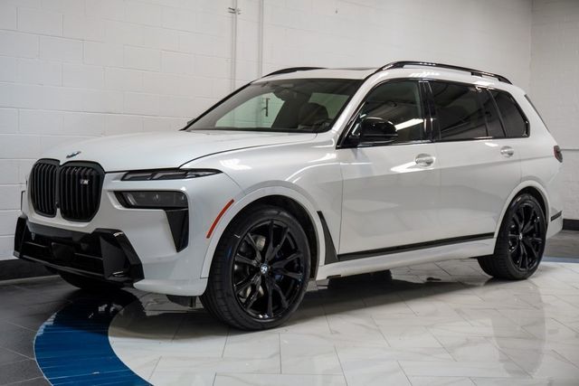 2023 BMW X7 M60i Sports Activity Vehicle - 22925766 - 3
