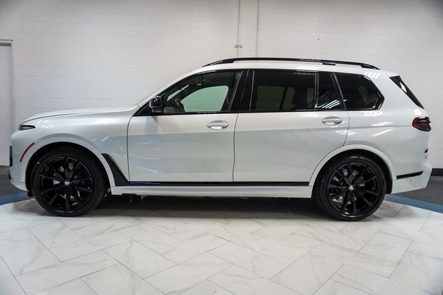 2023 BMW X7 M60i Sports Activity Vehicle - 22925766 - 41