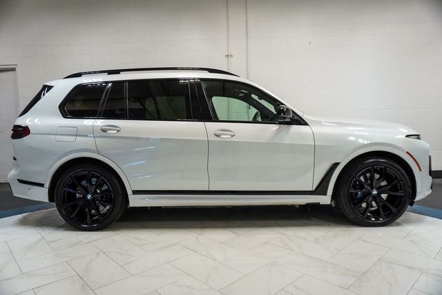 2023 BMW X7 M60i Sports Activity Vehicle - 22925766 - 42