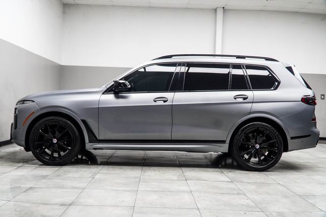2023 BMW X7 M60i Sports Activity Vehicle - 22999567 - 7