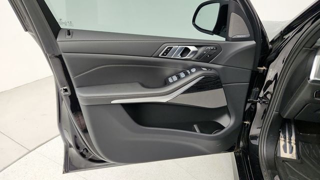 2023 BMW X7 M60i Sports Activity Vehicle - 22944266 - 10