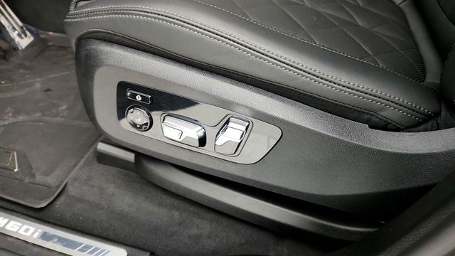 2023 BMW X7 M60i Sports Activity Vehicle - 22944266 - 11