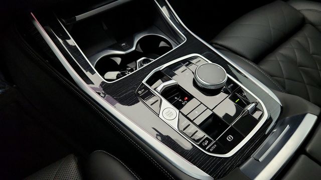 2023 BMW X7 M60i Sports Activity Vehicle - 22944266 - 16