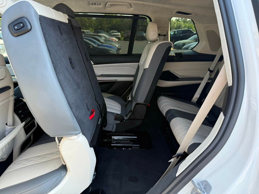 2023 BMW X7 M60i Sports Activity Vehicle - 23049271 - 19