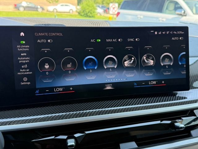 2023 BMW X7 M60i Sports Activity Vehicle - 23049271 - 26