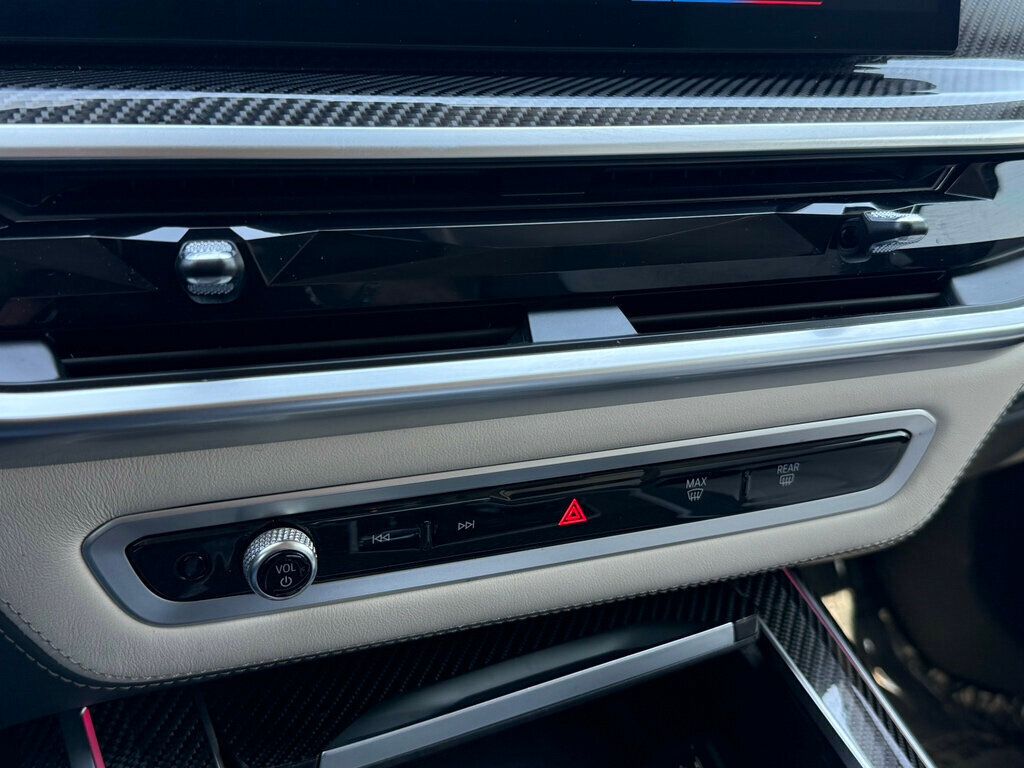 2023 BMW X7 M60i Sports Activity Vehicle - 23049271 - 30