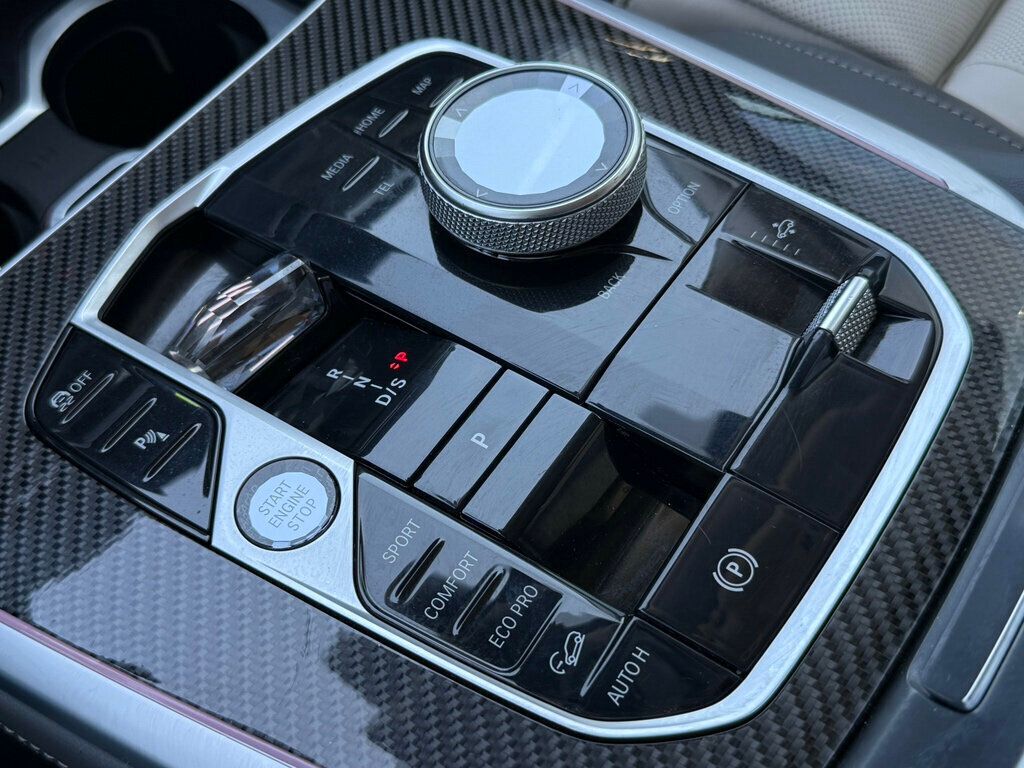 2023 BMW X7 M60i Sports Activity Vehicle - 23049271 - 31