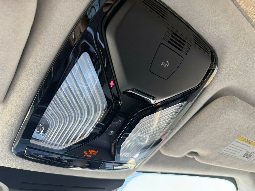 2023 BMW X7 M60i Sports Activity Vehicle - 23049271 - 35
