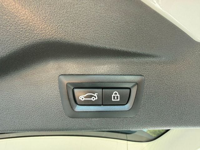2023 BMW X7 M60i Sports Activity Vehicle - 23049271 - 39