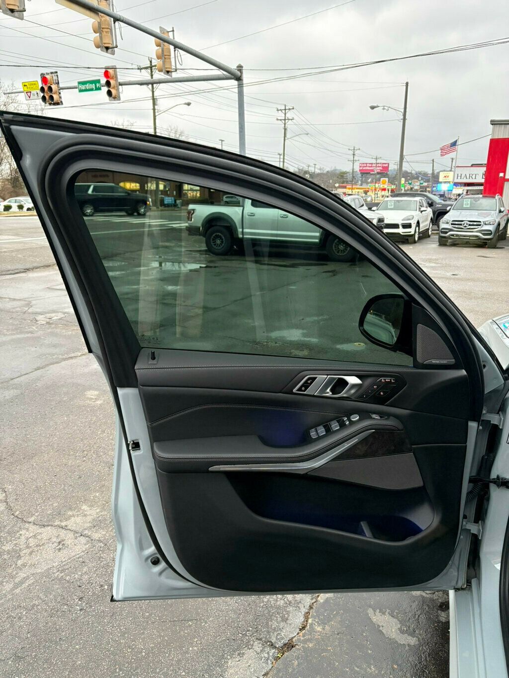 2023 BMW X7 MSRP$86695/PremiumPkg/ClimateComfortPkg/M-SportPkg/NAV - 22970398 - 10