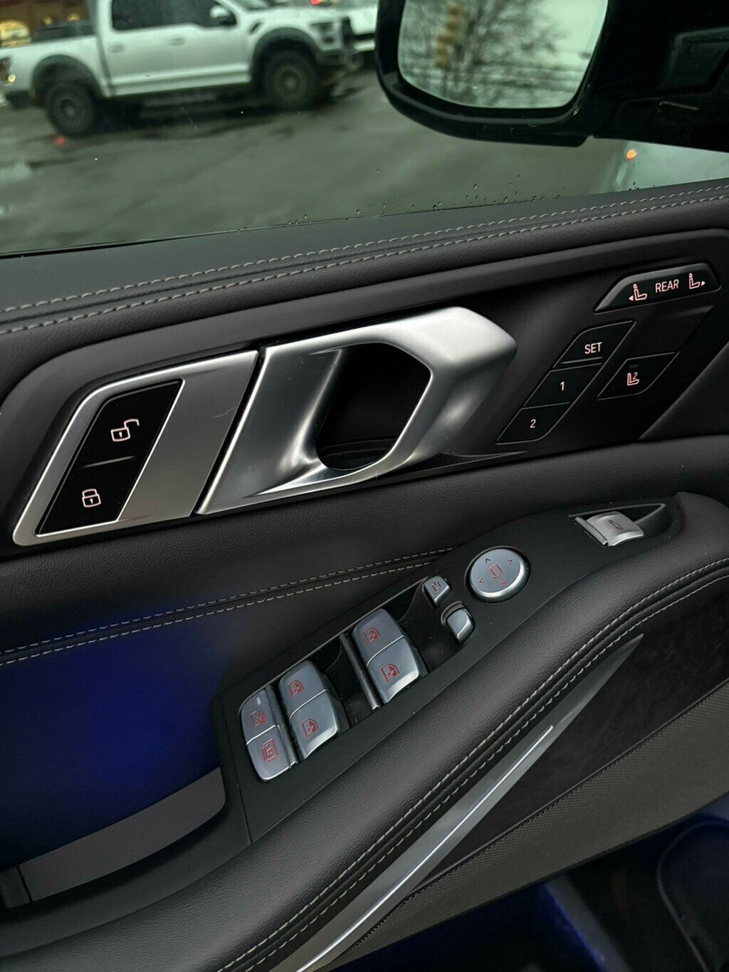 2023 BMW X7 MSRP$86695/PremiumPkg/ClimateComfortPkg/M-SportPkg/NAV - 22970398 - 11