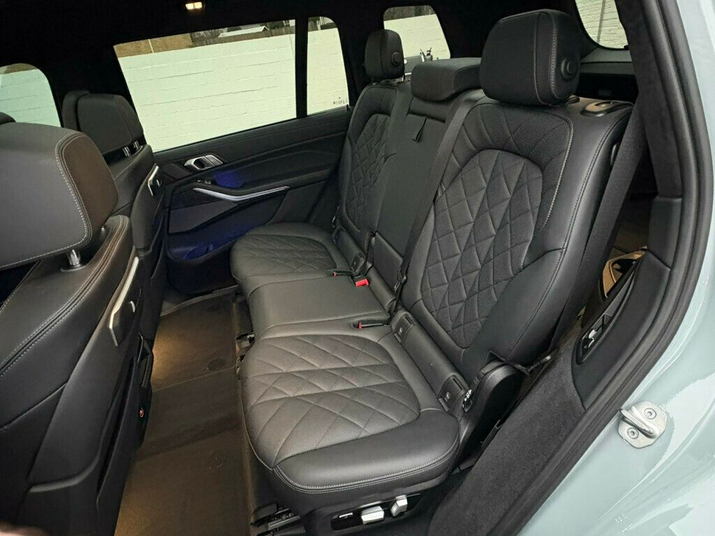 2023 BMW X7 MSRP$86695/PremiumPkg/ClimateComfortPkg/M-SportPkg/NAV - 22970398 - 17