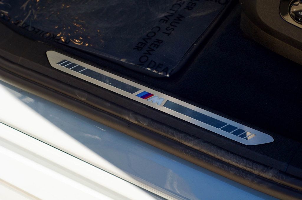2023 BMW X7 MSRP$86695/PremiumPkg/ClimateComfortPkg/M-SportPkg/NAV - 22970398 - 28