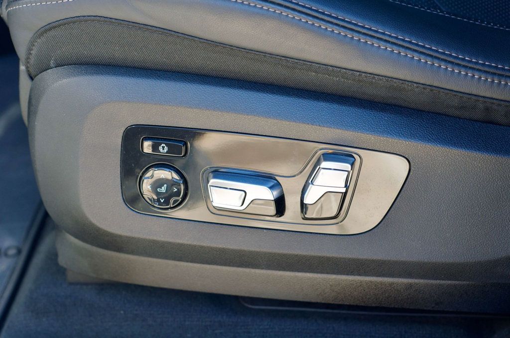 2023 BMW X7 MSRP$86695/PremiumPkg/ClimateComfortPkg/M-SportPkg/NAV - 22970398 - 30