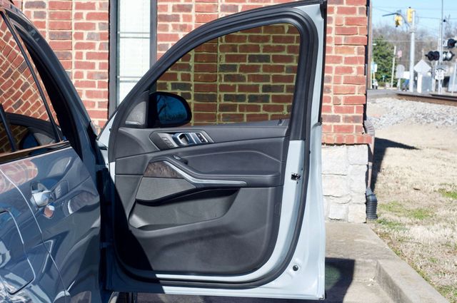 2023 BMW X7 MSRP$86695/PremiumPkg/ClimateComfortPkg/M-SportPkg/NAV - 22970398 - 31