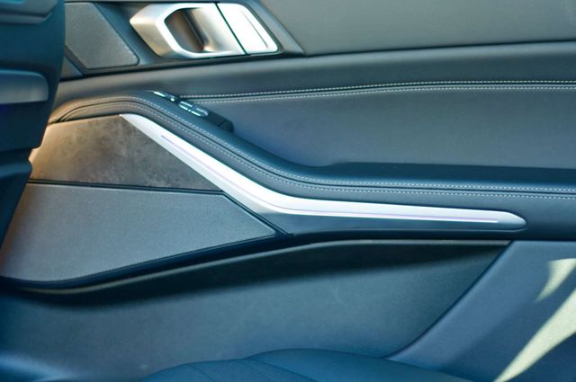 2023 BMW X7 MSRP$86695/PremiumPkg/ClimateComfortPkg/M-SportPkg/NAV - 22970398 - 35