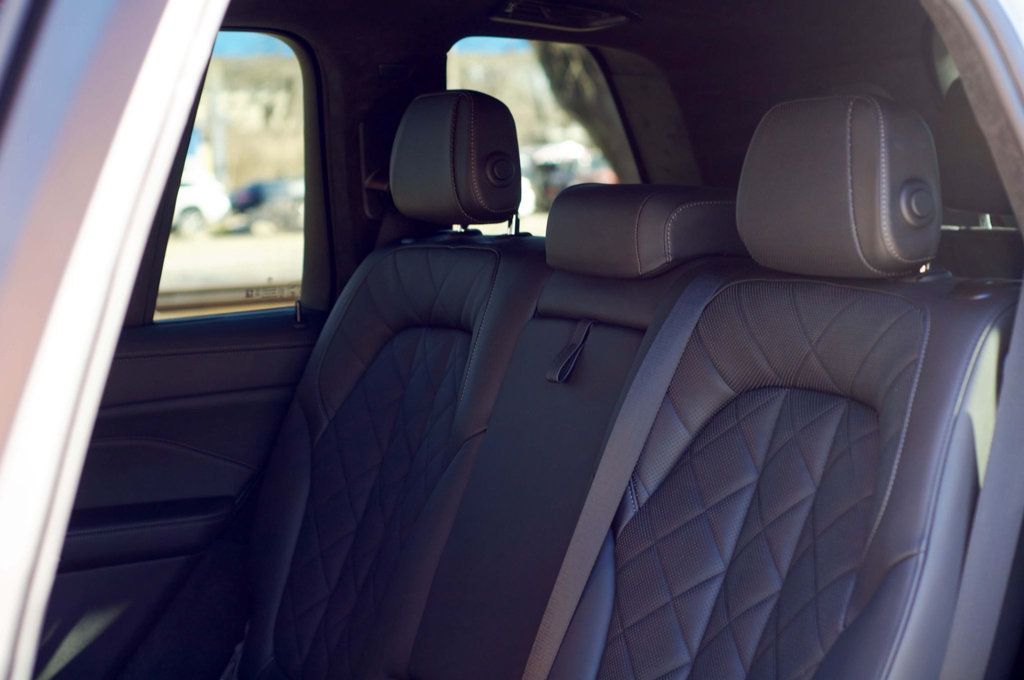 2023 BMW X7 MSRP$86695/PremiumPkg/ClimateComfortPkg/M-SportPkg/NAV - 22970398 - 38