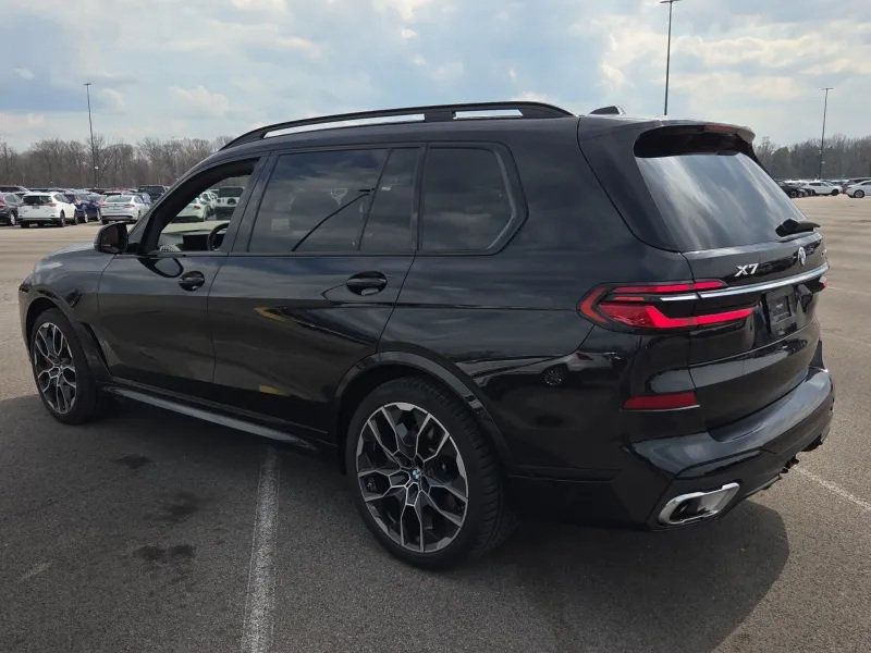 2023 BMW X7 MSRP$87645/M-Sport Pkg/Climate Comfort Pkg/Parking Assist Pkg - 23016207 - 2