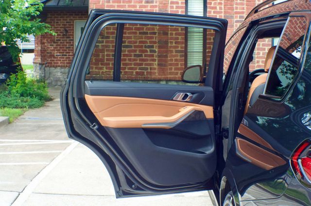 2023 BMW X7 MSRP$87645/M-Sport Pkg/Climate Comfort Pkg/Parking Assist Pkg - 23016207 - 46