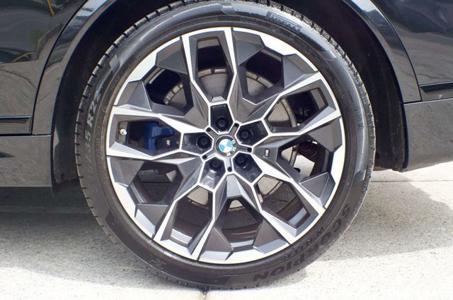 2023 BMW X7 MSRP$87645/M-Sport Pkg/Climate Comfort Pkg/Parking Assist Pkg - 23016207 - 62