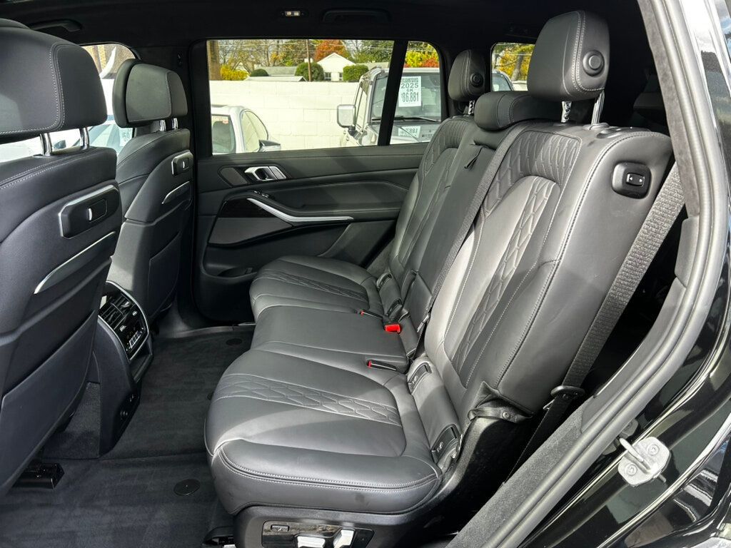 2023 BMW X7 MSRP$88045/M-SportPkg/ParkingAssistancePkg/PremiumPkg/NAV - 22940124 - 12