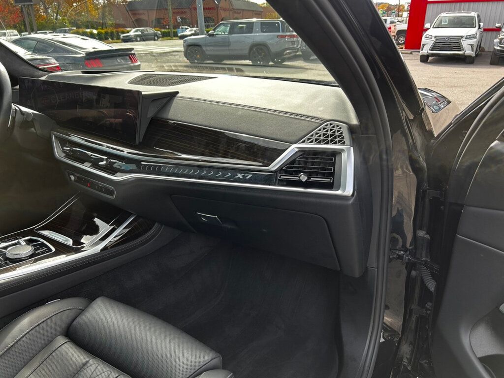2023 BMW X7 MSRP$88045/M-SportPkg/ParkingAssistancePkg/PremiumPkg/NAV - 22940124 - 24