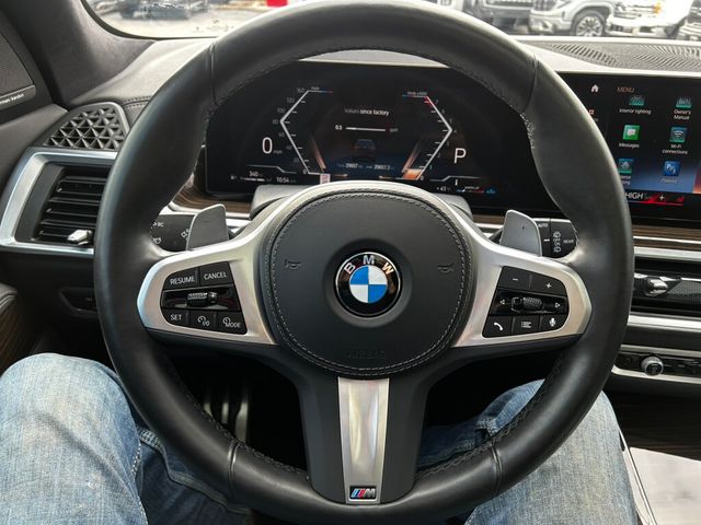 2023 BMW X7 MSRP$88045/M-SportPkg/ParkingAssistancePkg/PremiumPkg/NAV - 22940124 - 26