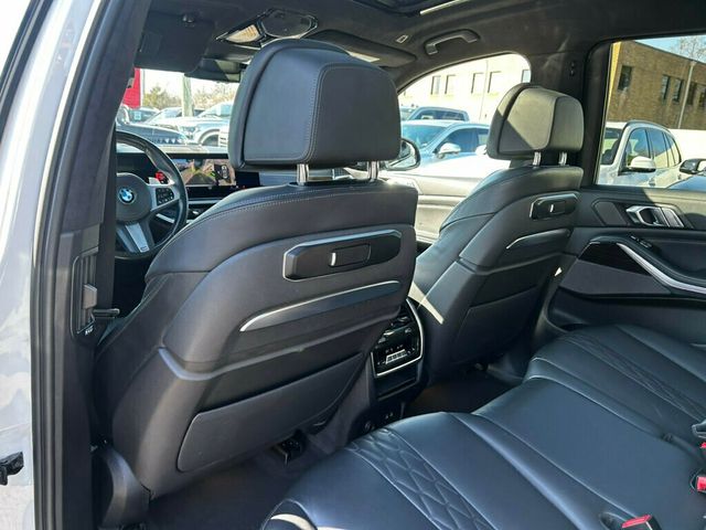 2023 BMW X7 MSRP$95645/M-Sport Pro Pkg/Executive Pkg/Heated&Cooled Seats/NAV - 22966752 - 13