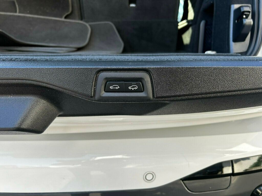 2023 BMW X7 MSRP$95645/M-Sport Pro Pkg/Executive Pkg/Heated&Cooled Seats/NAV - 22966752 - 16