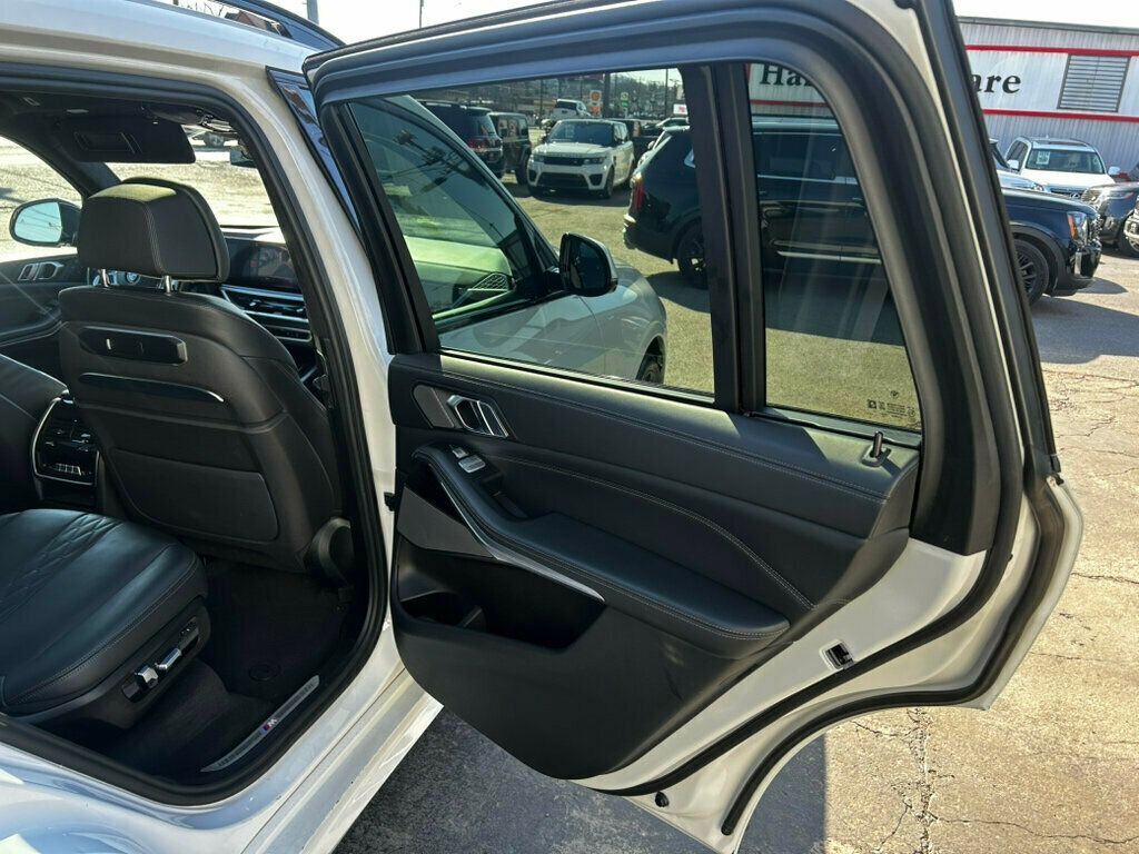 2023 BMW X7 MSRP$95645/M-Sport Pro Pkg/Executive Pkg/Heated&Cooled Seats/NAV - 22966752 - 18