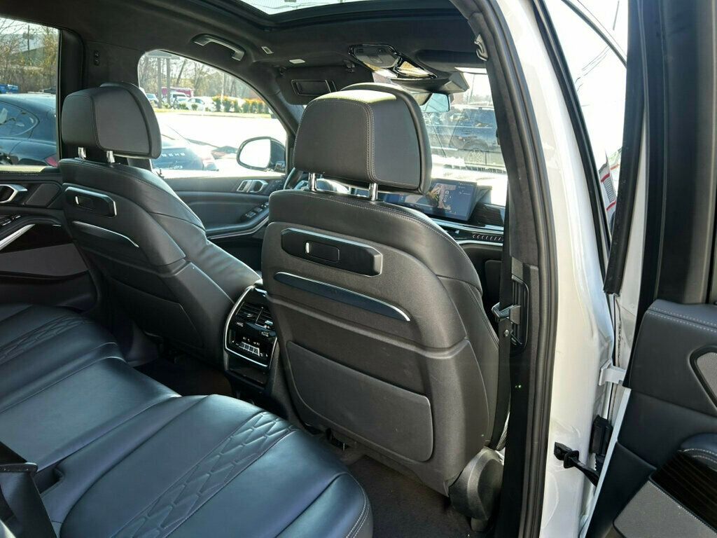 2023 BMW X7 MSRP$95645/M-Sport Pro Pkg/Executive Pkg/Heated&Cooled Seats/NAV - 22966752 - 20