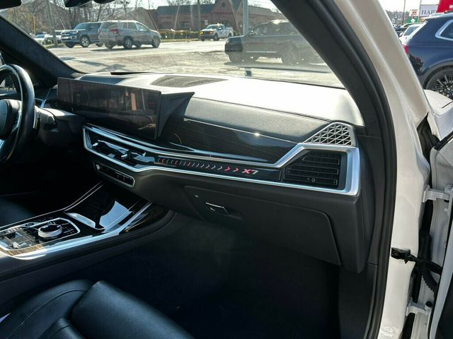 2023 BMW X7 MSRP$95645/M-Sport Pro Pkg/Executive Pkg/Heated&Cooled Seats/NAV - 22966752 - 23