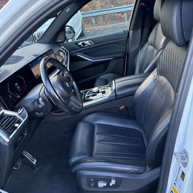 2023 BMW X7 MSRP$95645/M-Sport Pro Pkg/Executive Pkg/Heated&Cooled Seats/NAV - 22966752 - 7