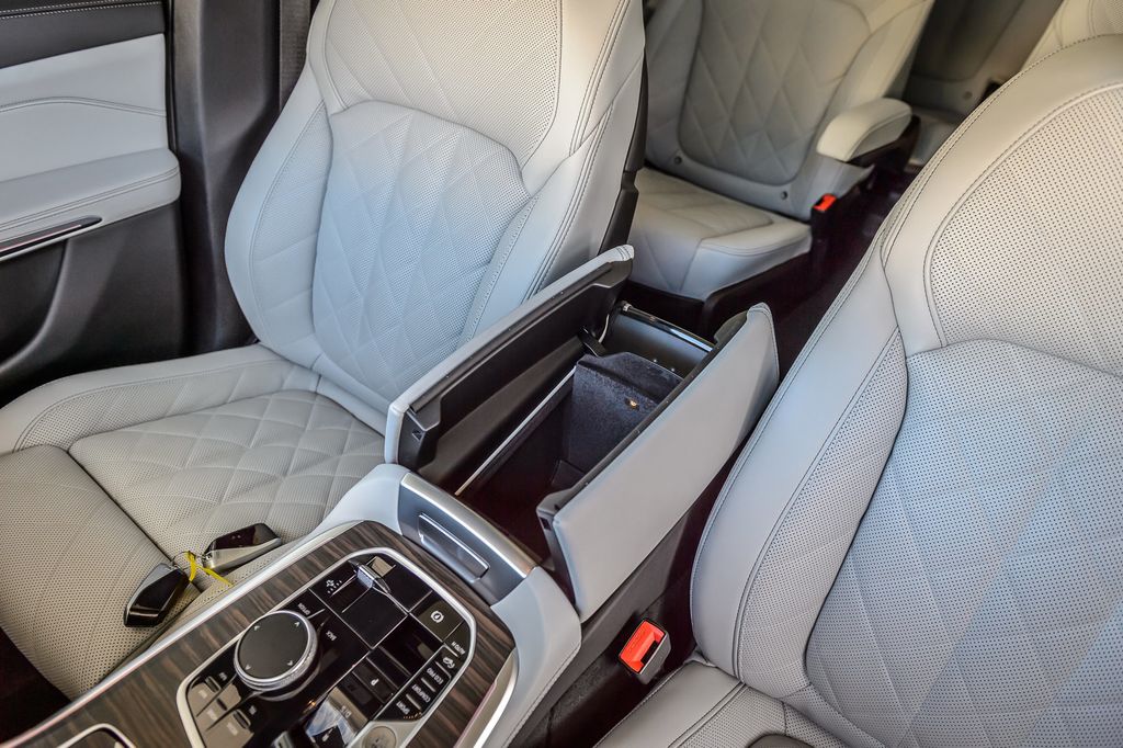 2023 BMW X7 X7 40i xDRIVE M SPORT -  BROOKLYN GRAY ON IVORY - NAV - PANO  - 23007546 - 36