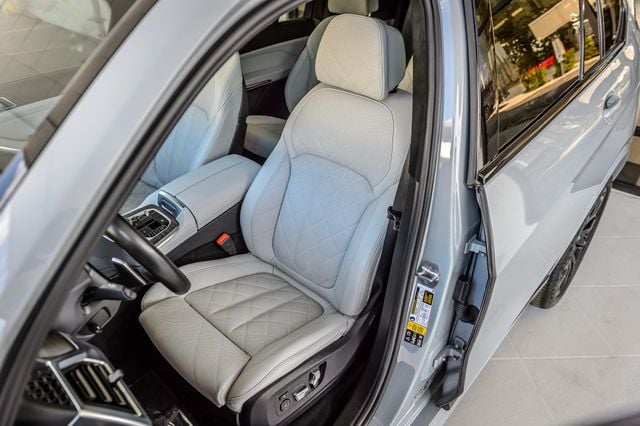 2023 BMW X7 X7 40i xDRIVE M SPORT -  BROOKLYN GRAY ON IVORY - NAV - PANO  - 23007546 - 41