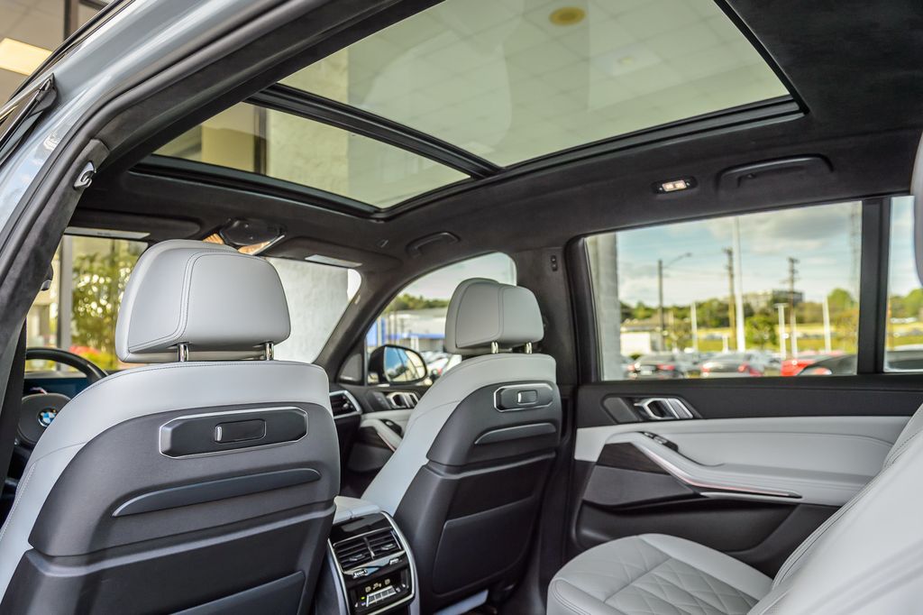 2023 BMW X7 X7 40i xDRIVE M SPORT -  BROOKLYN GRAY ON IVORY - NAV - PANO  - 23007546 - 44